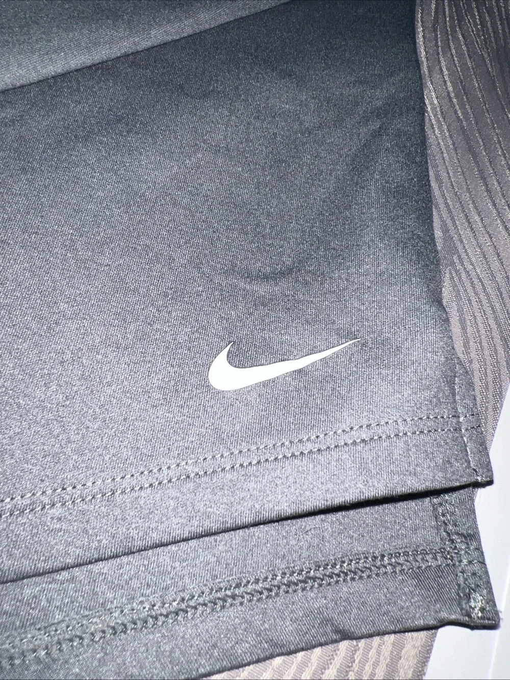 Nike Therma-FIT Boys Youth L Gray 1/4 Zip Pullover Sweatshirt Training Athletic